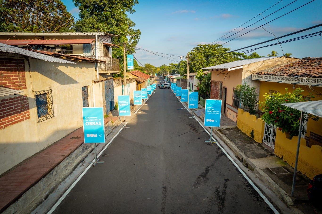 dom-continua-trabajando-en-la-recuperacion-de-la-red-vial-en-156-municipios-de-el-salvador